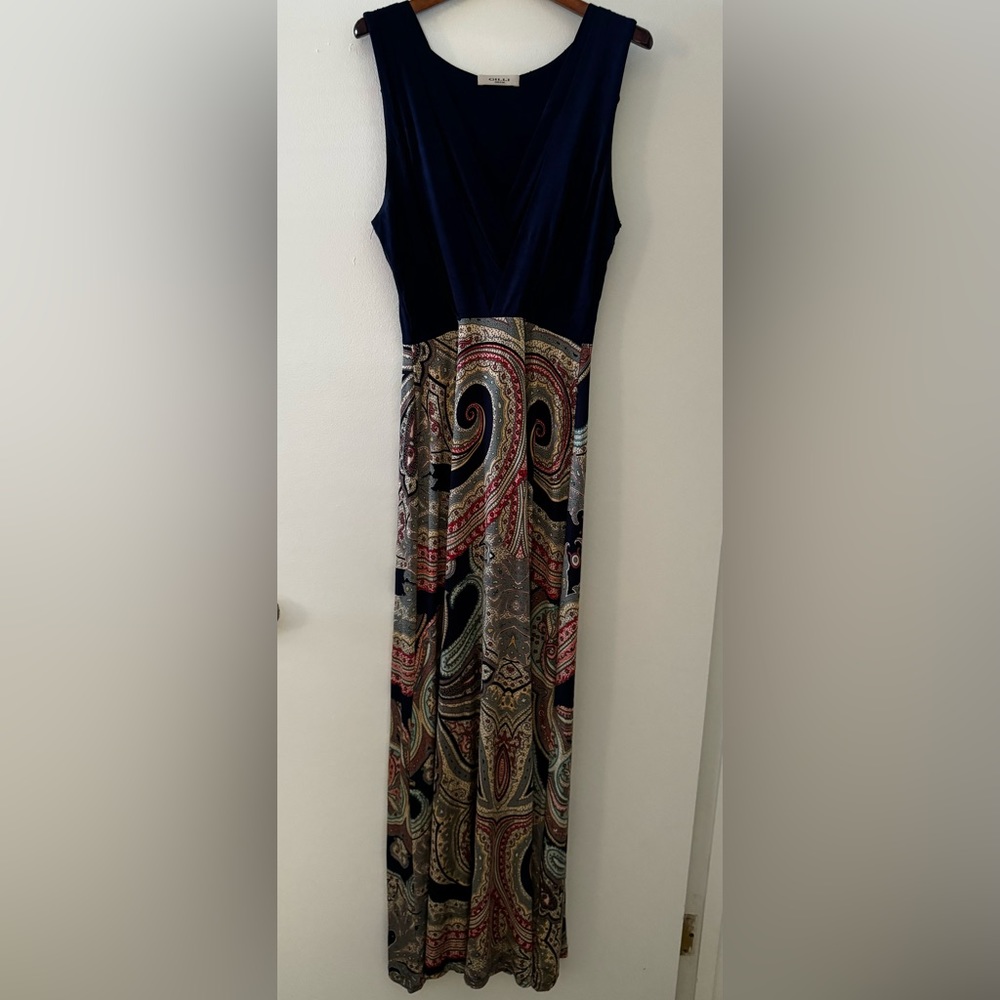 Gilli Navy & Paisley Maxi Dress